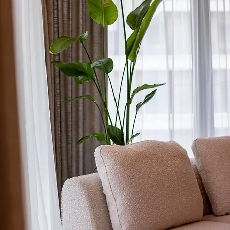 Azur Luxury Apartamento *