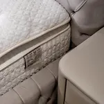 Azur Luxury וארנה