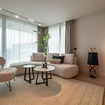Azur Luxury דירה וארנה