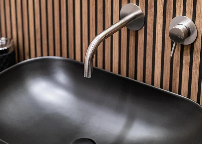 Azur Luxury * فارنا