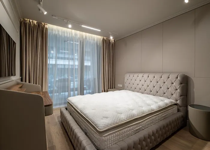 Azur Luxury * فارنا