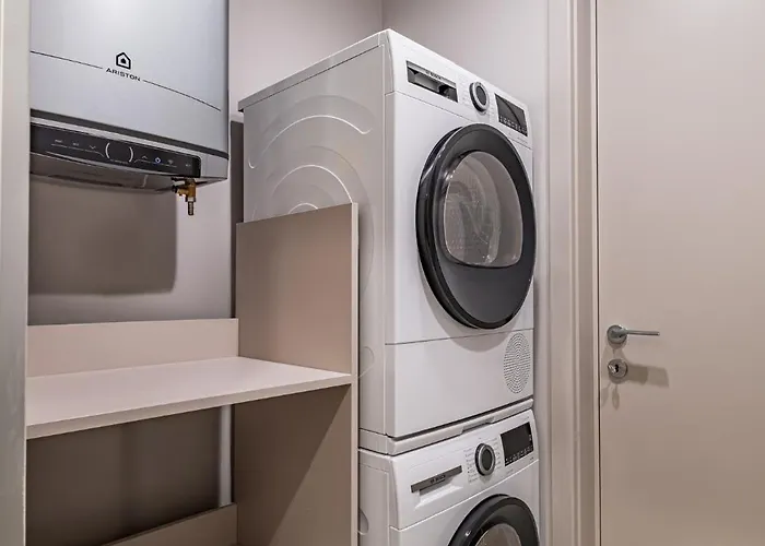 Azur Luxury * فارنا